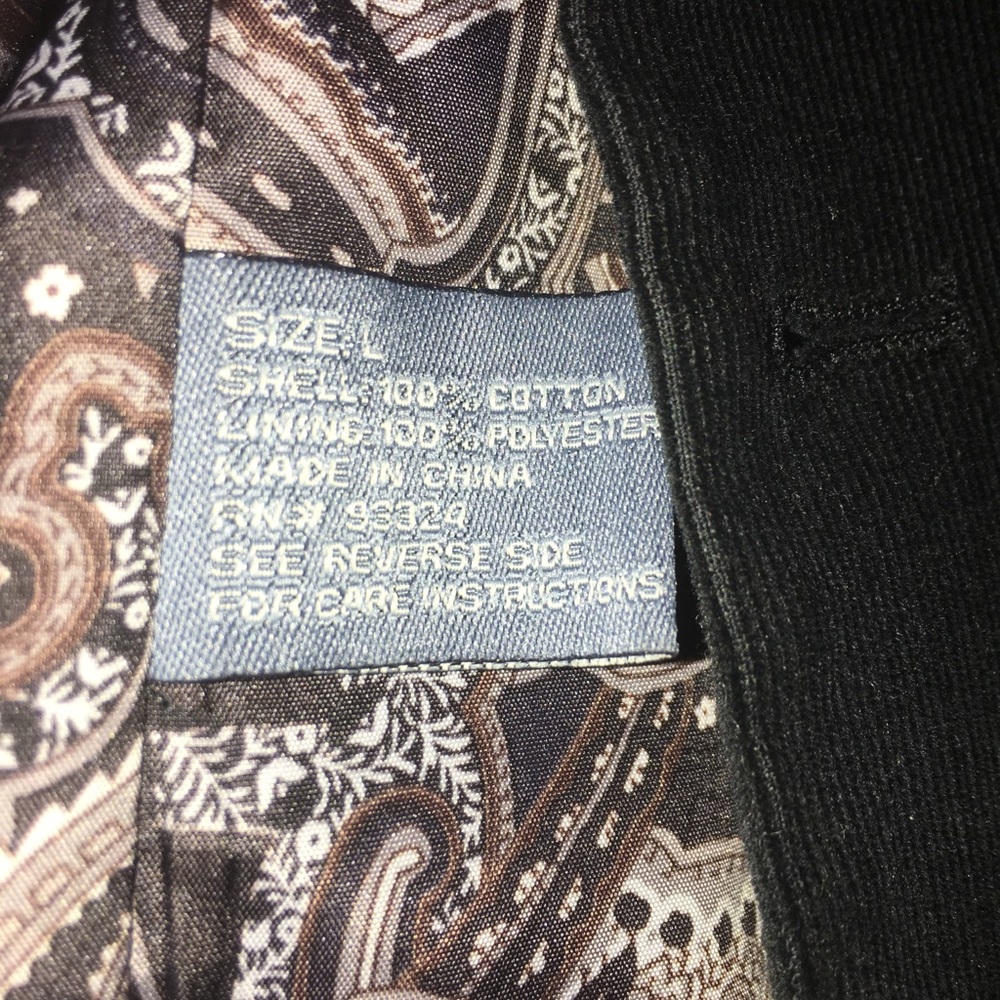 Vest - Picture 2 of 2